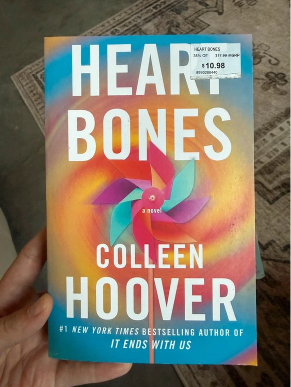 Heart Bones - Colleen Hoover